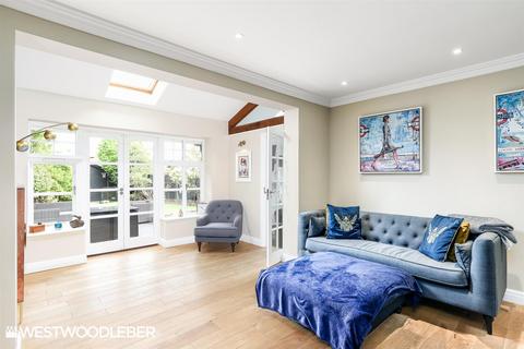 23 High Road, Broxbourne, EN10 7HU