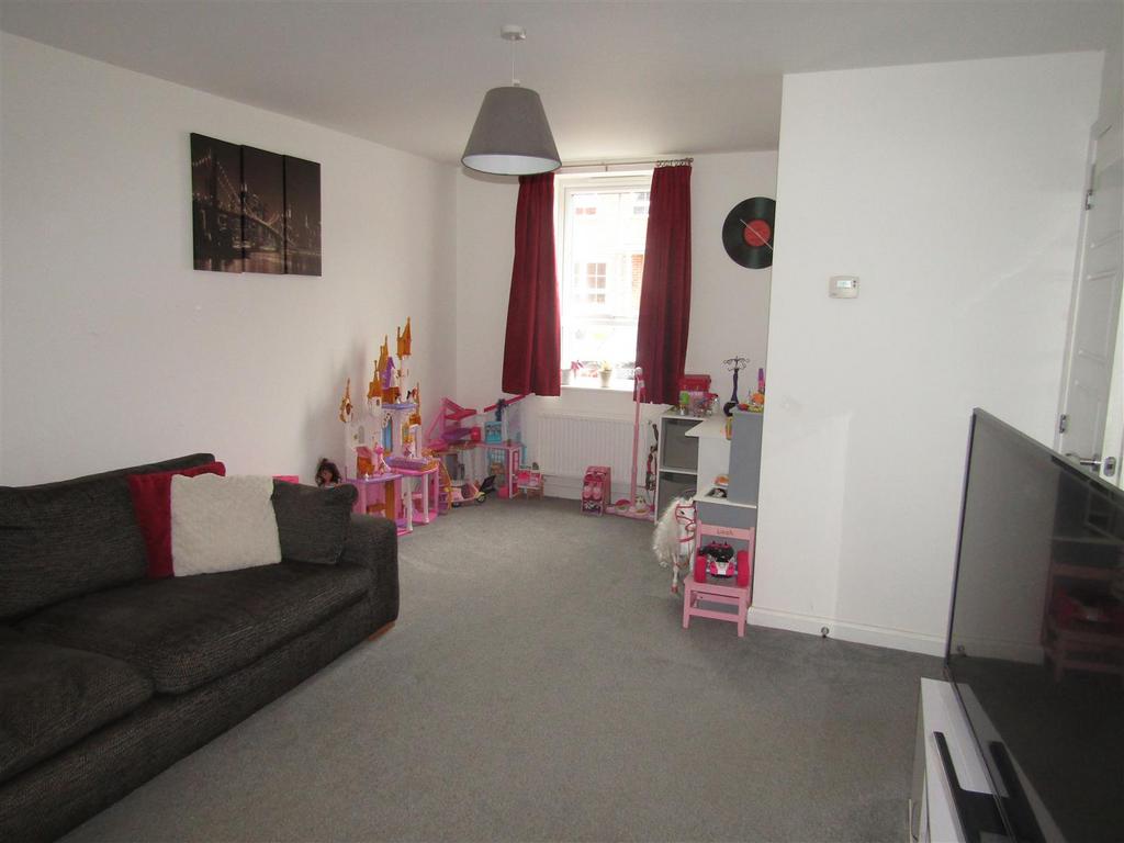 Hereford Way, Boroughbridge, York 3 bed house £250,000