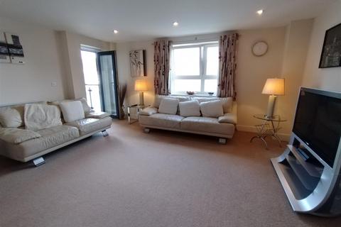 2 bedroom apartment for sale, Altamar, Kings Road, Marina, Swansea