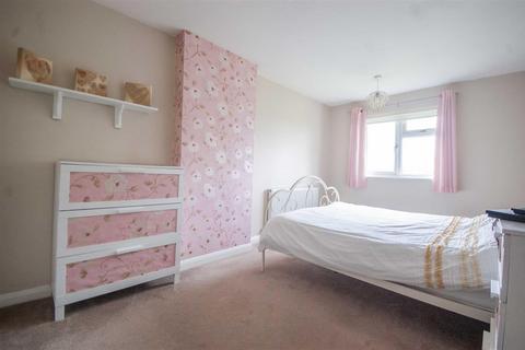 133 Robin Way, Chelmsford, CM2 8AU