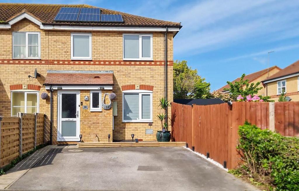 Monkston, Milton Keynes 3 bed end of terrace house for sale £375,000