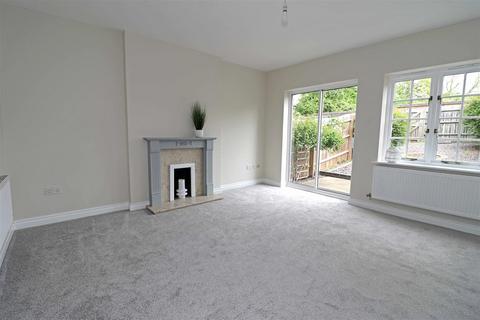 7 Crimscote Square, Hatton Park, Warwick, CV35 7TS