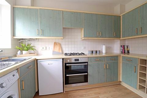 7 Crimscote Square, Hatton Park, Warwick, CV35 7TS