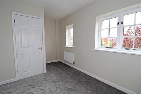 7 Crimscote Square, Hatton Park, Warwick, CV35 7TS