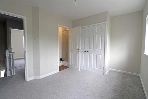 7 Crimscote Square, Hatton Park, Warwick, CV35 7TS