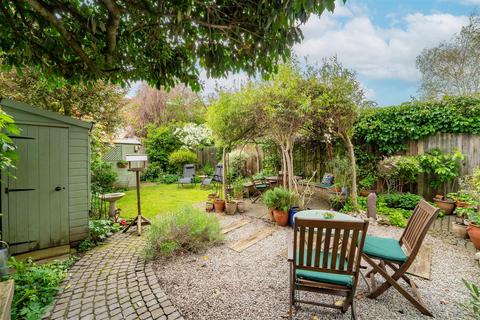 59 Elers Road, London, W13 9QB