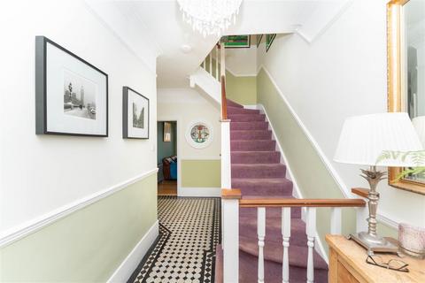 59 Elers Road, London, W13 9QB