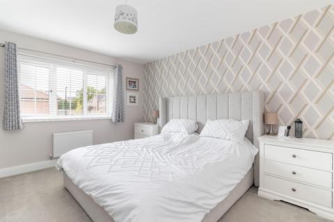 28 Bramble Drive, Harrogate, HG1 4FN