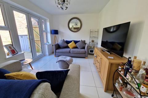 8 Clos Ray Powell, Pencoed, Bridgend, CF35 5JA