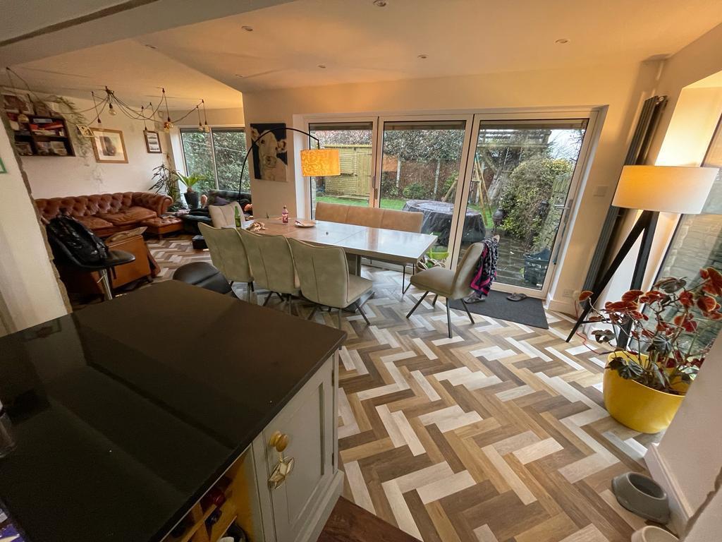 Kitchen/diner/family room
