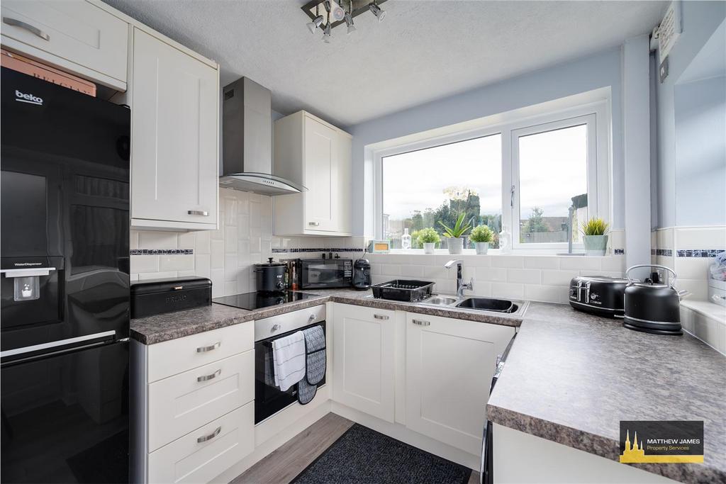 Fitted Kitchen
