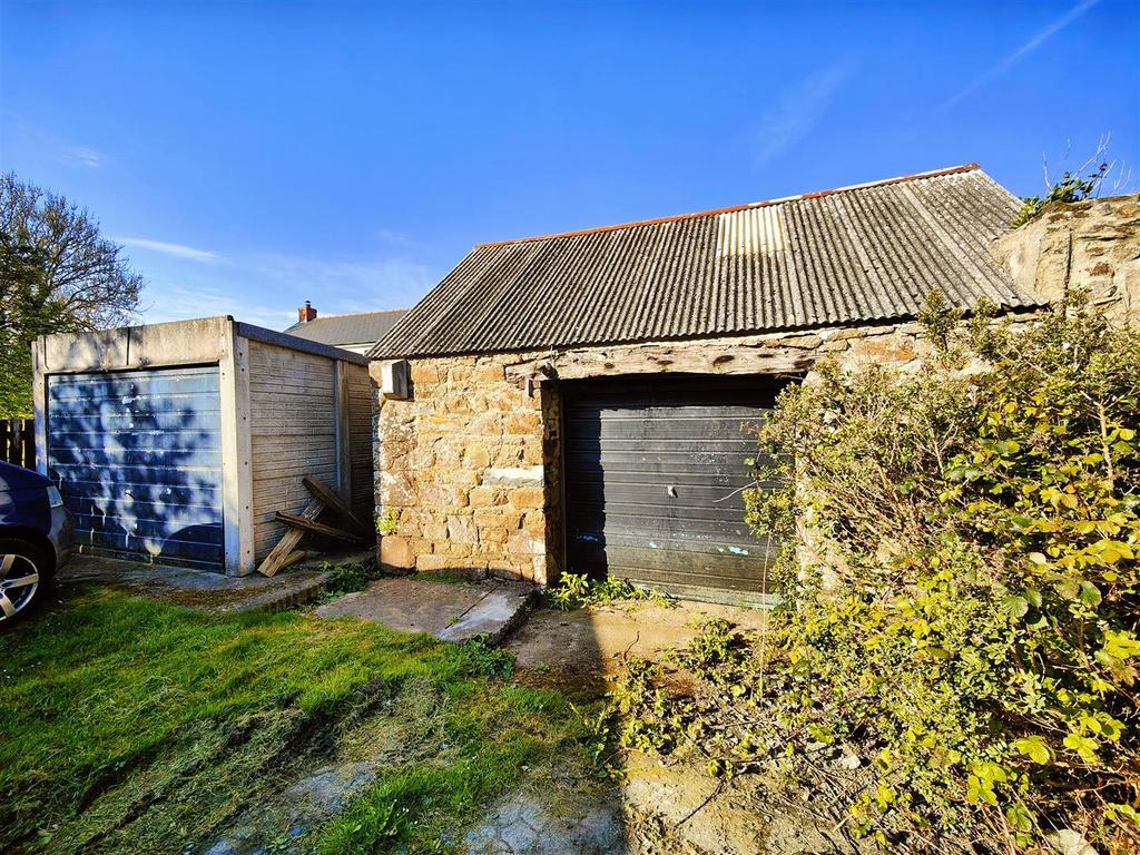 Garage 1