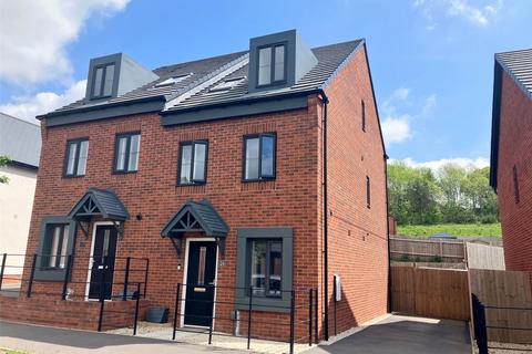 3 bedroom semi-detached house for sale, Brookes Avenue, Newdale, Telford, Shropshire, TF3