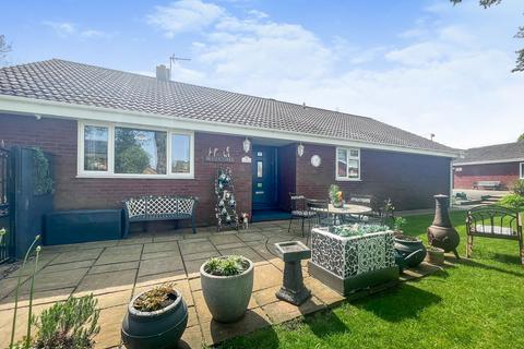 3 bedroom bungalow for sale, Front Street, South Hetton,  Durham, Durham, DH6 2TG