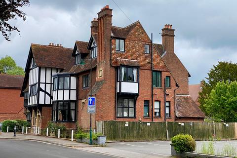 3 bedroom penthouse for sale, School Hill, Lamberhurst, Tunbridge Wells, Kent