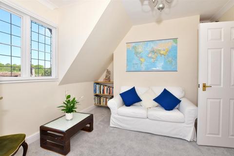 3 bedroom penthouse for sale, School Hill, Lamberhurst, Tunbridge Wells, Kent