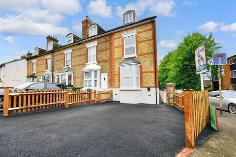 3 bedroom end of terrace house for sale - Upper Fant Road, Barming, Maidstone, Kent
