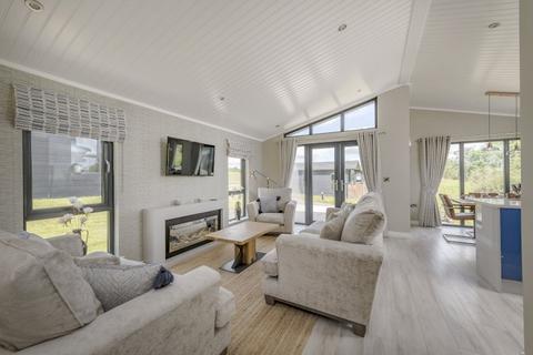 2 bedroom lodge for sale, Penally Grange, , Penally SA70