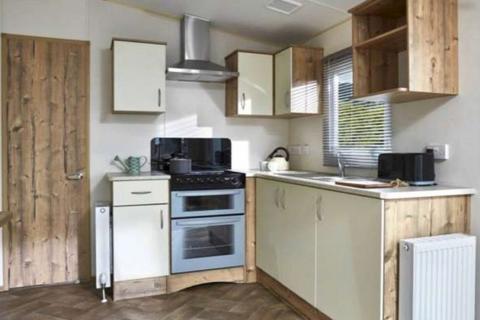 2 bedroom static caravan for sale, Shorefield Country Park, , Shorefield Road SO41