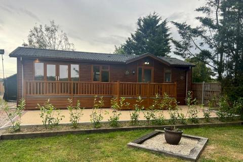 1 bedroom lodge for sale, The Retreat Lodges, , St Marys Lane RM14