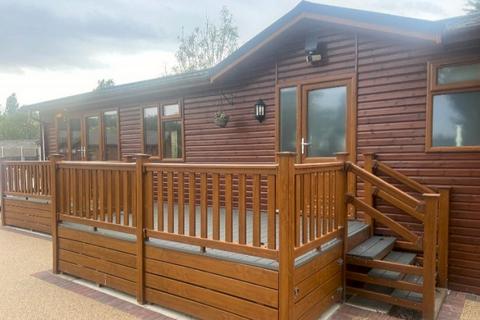 1 bedroom lodge for sale, The Retreat Lodges, , St Marys Lane RM14