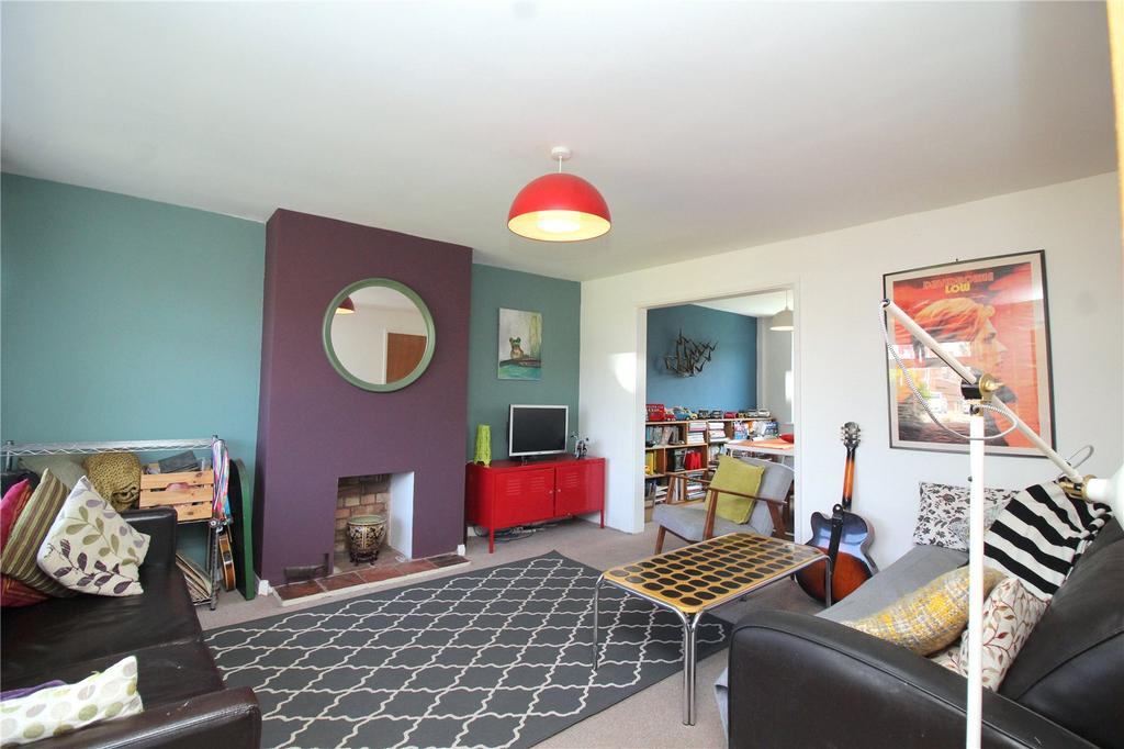 Crediton Avenue, Southport, Merseyside, PR9 3 bed semidetached house