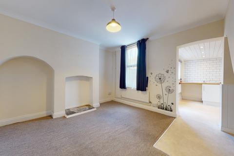 149 Faversham Road, Kennington, Ashford, TN24 9AE