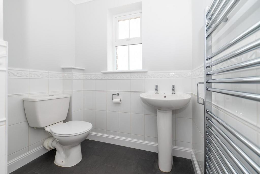Ensuite