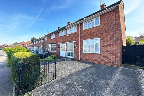 25 Dorking Walk, Romford, RM3 9AF