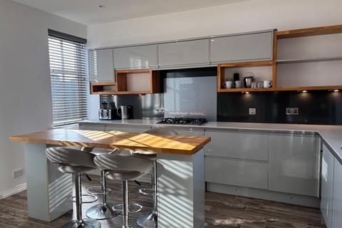 undefined, Great Western Road, West End, Aberdeen, AB10