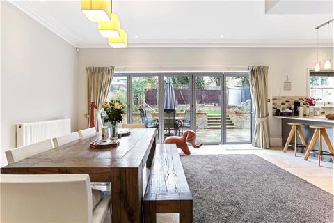 undefined, Kings Road, London, W5