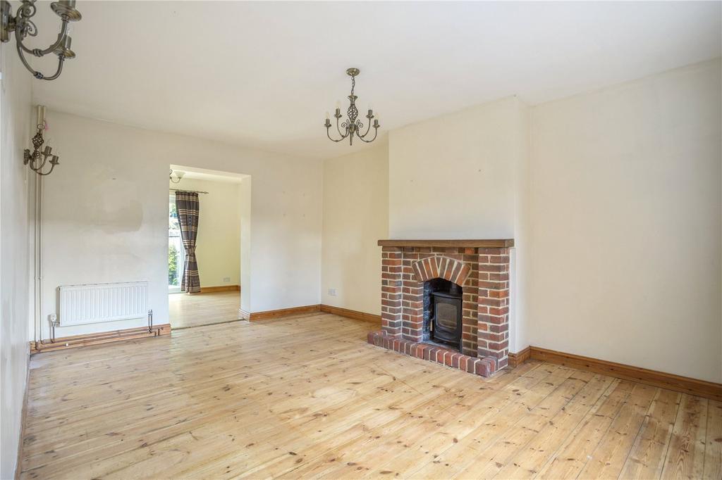 Wilcot Road, Pewsey, Wiltshire, SN9 4 bed semidetached house for sale