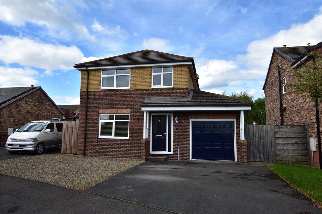 Hird Avenue, Bedale, North Yorkshire... 4 bed detached house £335,000