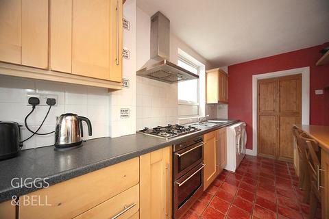 52 Durham Road, Luton, LU2 0RD