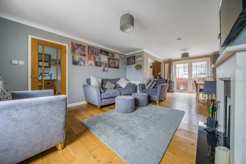 6 Castle View, Colyton, EX24 6DN