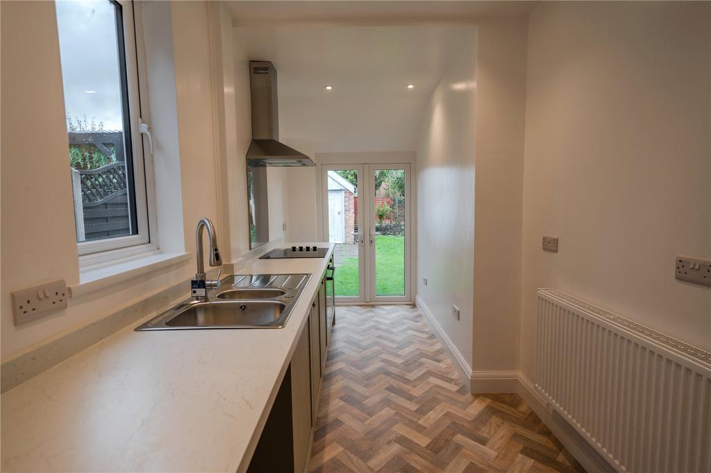 Kitchen (2)