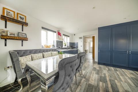 2a Syke Close, Tingley, Wakefield, WF3 1NA
