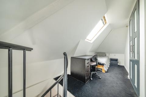 2a Syke Close, Tingley, Wakefield, WF3 1NA