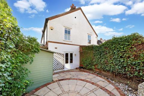3 bedroom semi-detached house for sale, Baring Road, Beaconsfield, Buckinghamshire, HP9