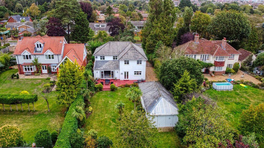 Romany Road, Oulton Broad. 4 bed detached house for sale £850,000
