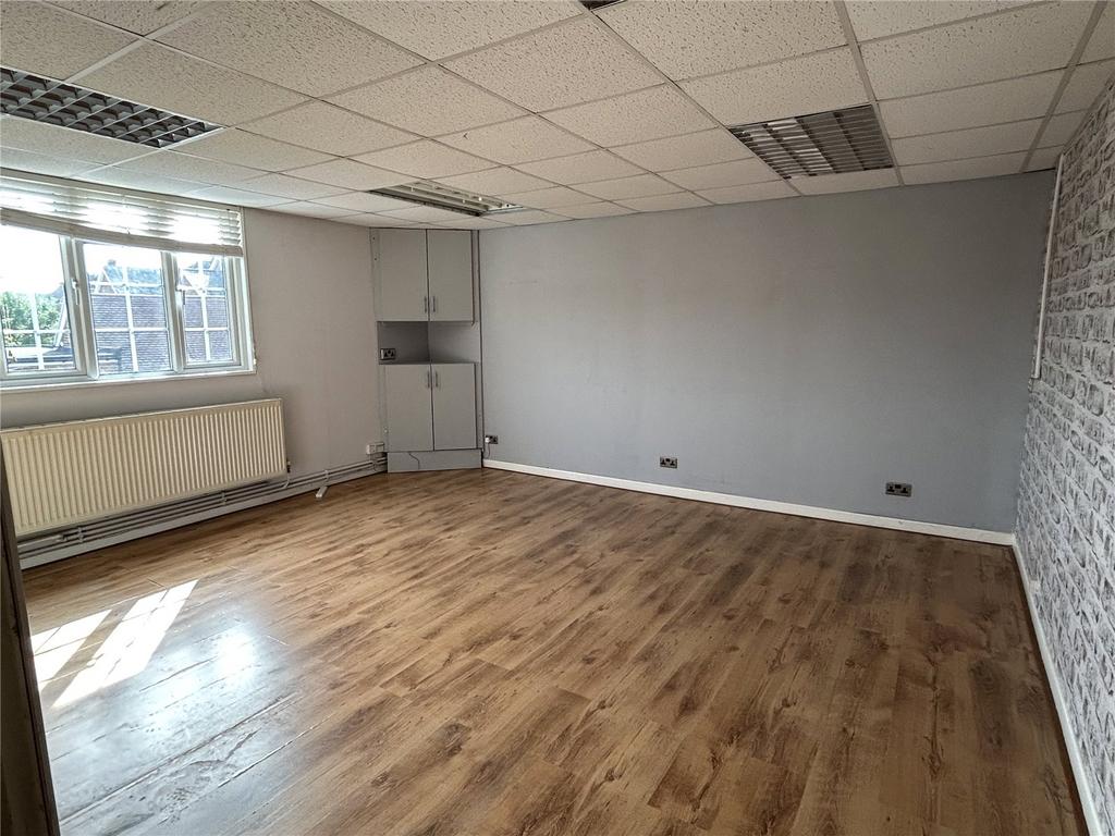 East Grinstead, West Sussex Office to rent £440 pcm (£102 pw)