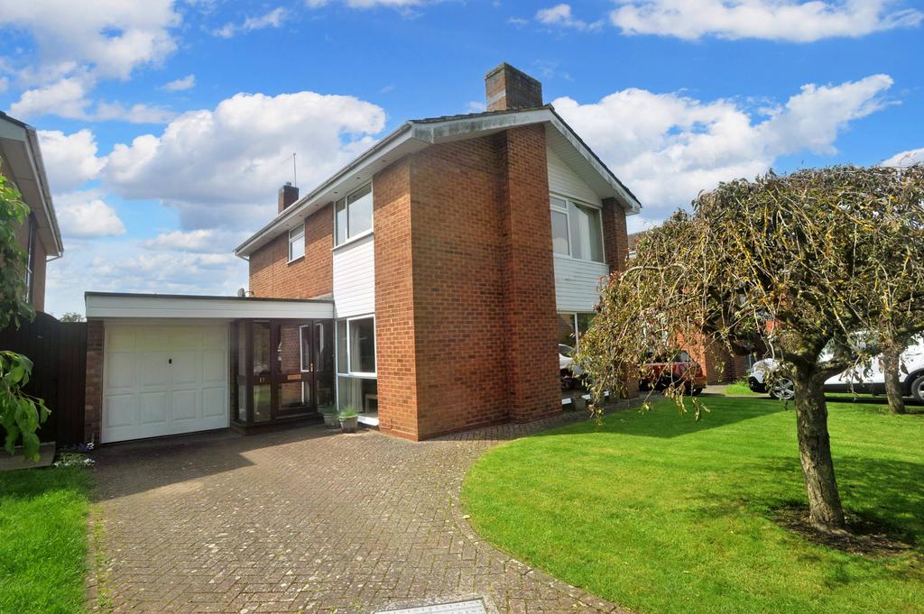 Woodlands, St. Neots PE19 4 bed detached house for sale £650,000