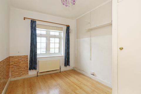 2 Garrick Road, Greenford, UB6 9HT