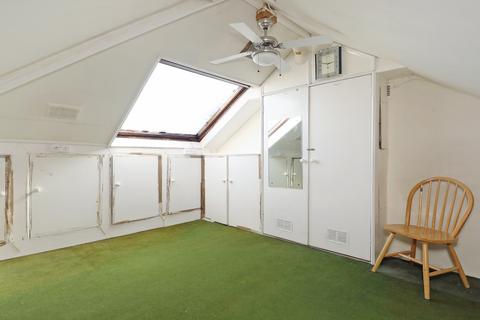 2 Garrick Road, Greenford, UB6 9HT