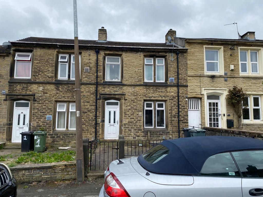 Eleanor Street, Huddersfield, HD1 2 bed terraced house for sale £80,000