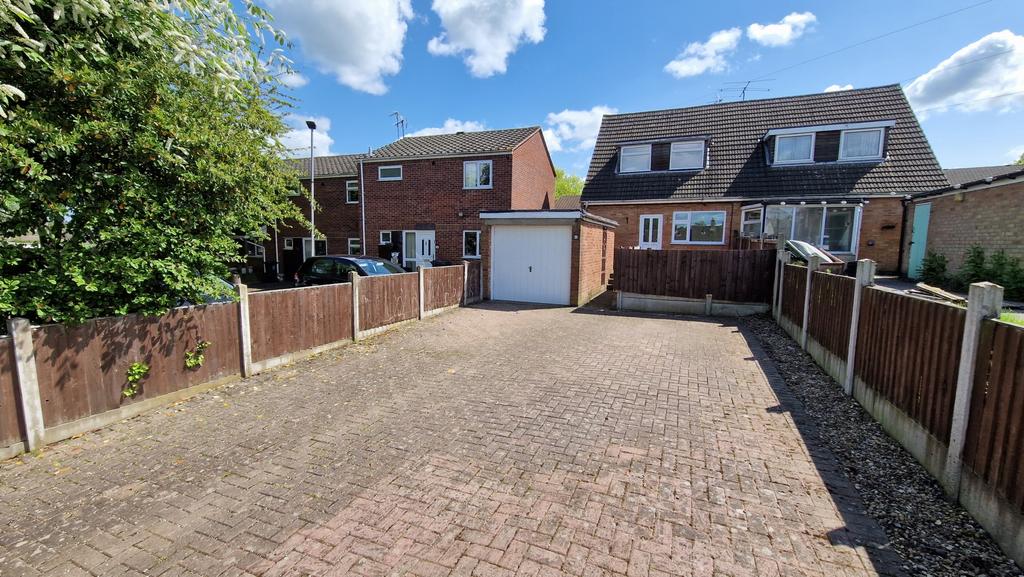 Ocean Road, Leicester LE5 2 bed semidetached house for sale £250,000