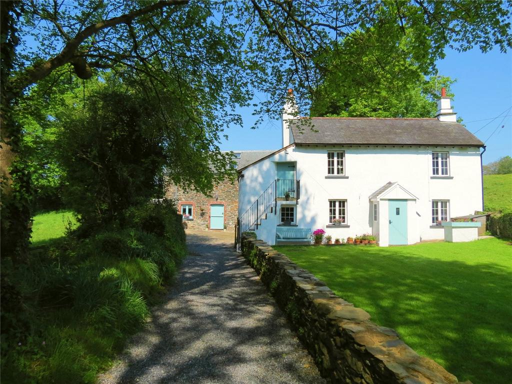 Harbertonford, Totnes, Devon, TQ9 6 bed detached house for sale £