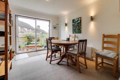 35 Caburn Crescent, Lewes, BN7 1NR