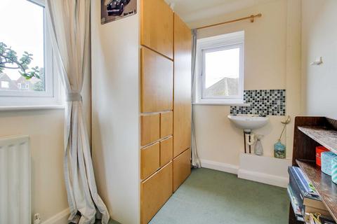 35 Caburn Crescent, Lewes, BN7 1NR