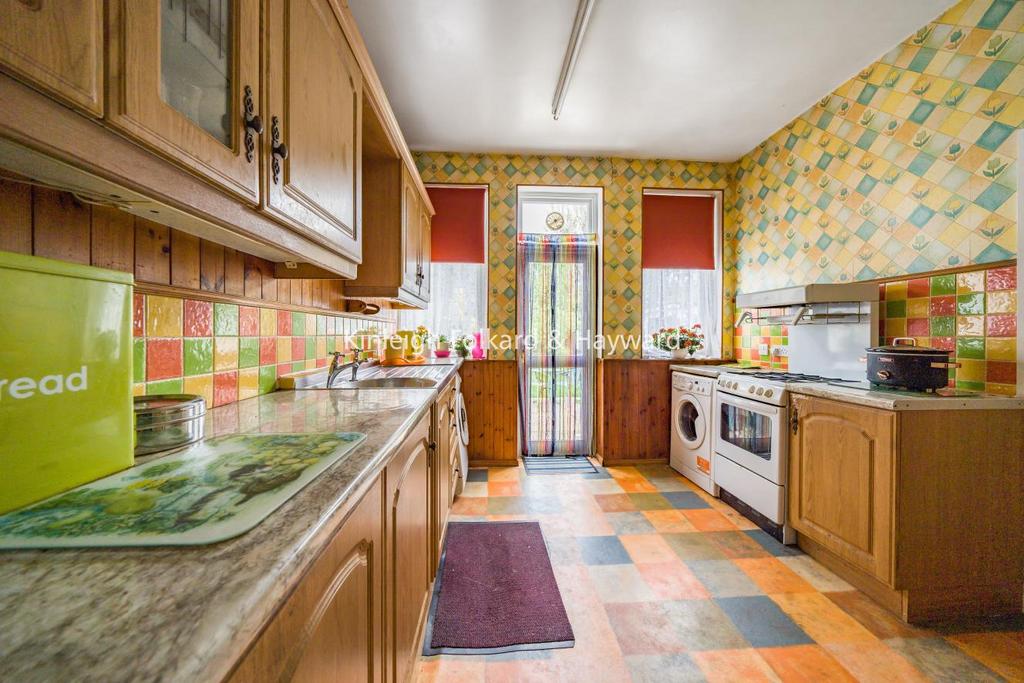 Denman Road, Peckham 3 bed semidetached house £900,000